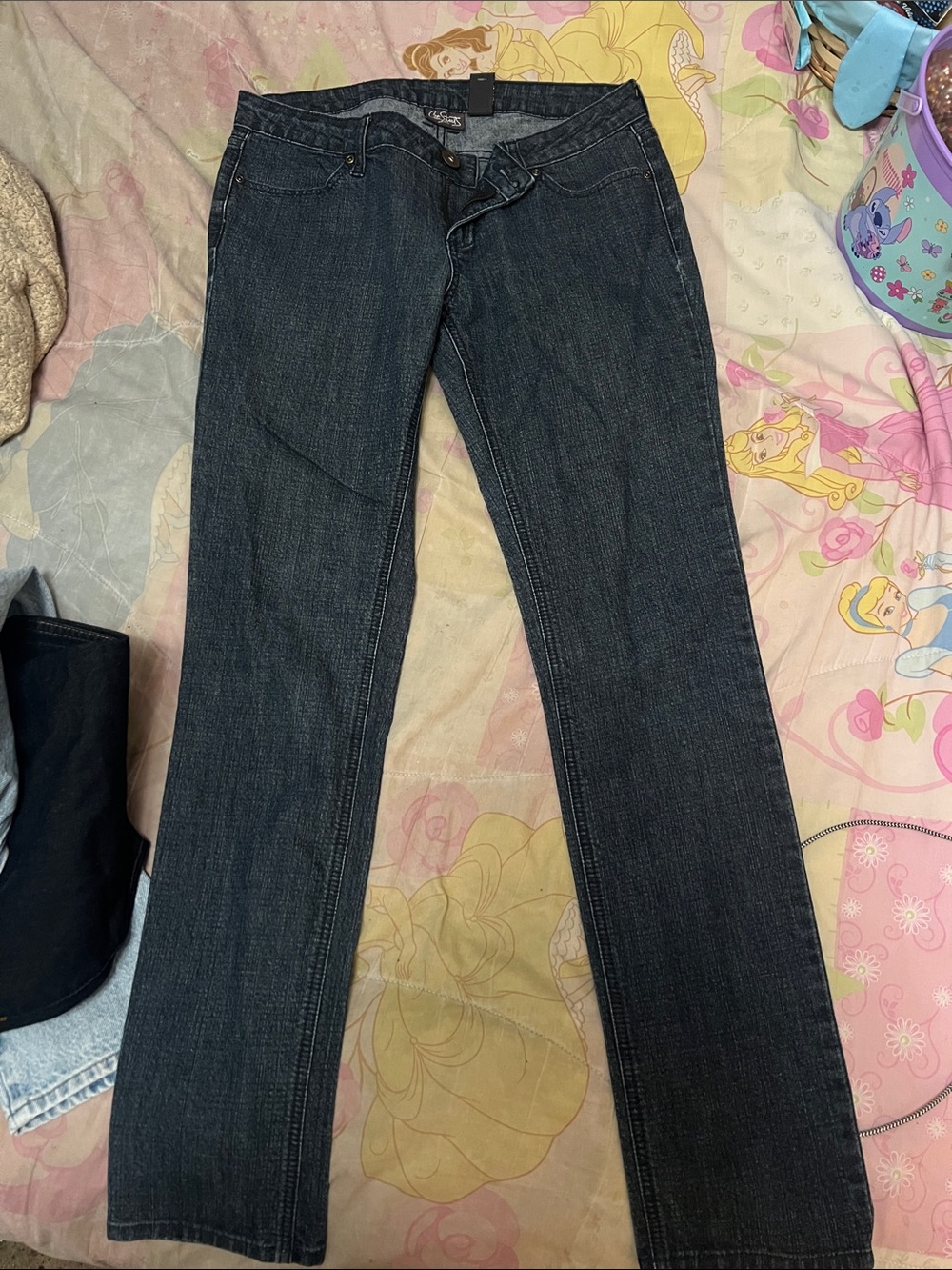 Classic Women’s Dark Wash Jeans - Unbranded